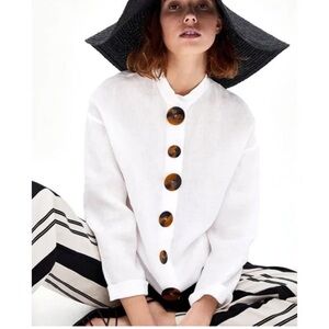 ZARA white linenTortoise shell button up long sleeve Tonic Top S